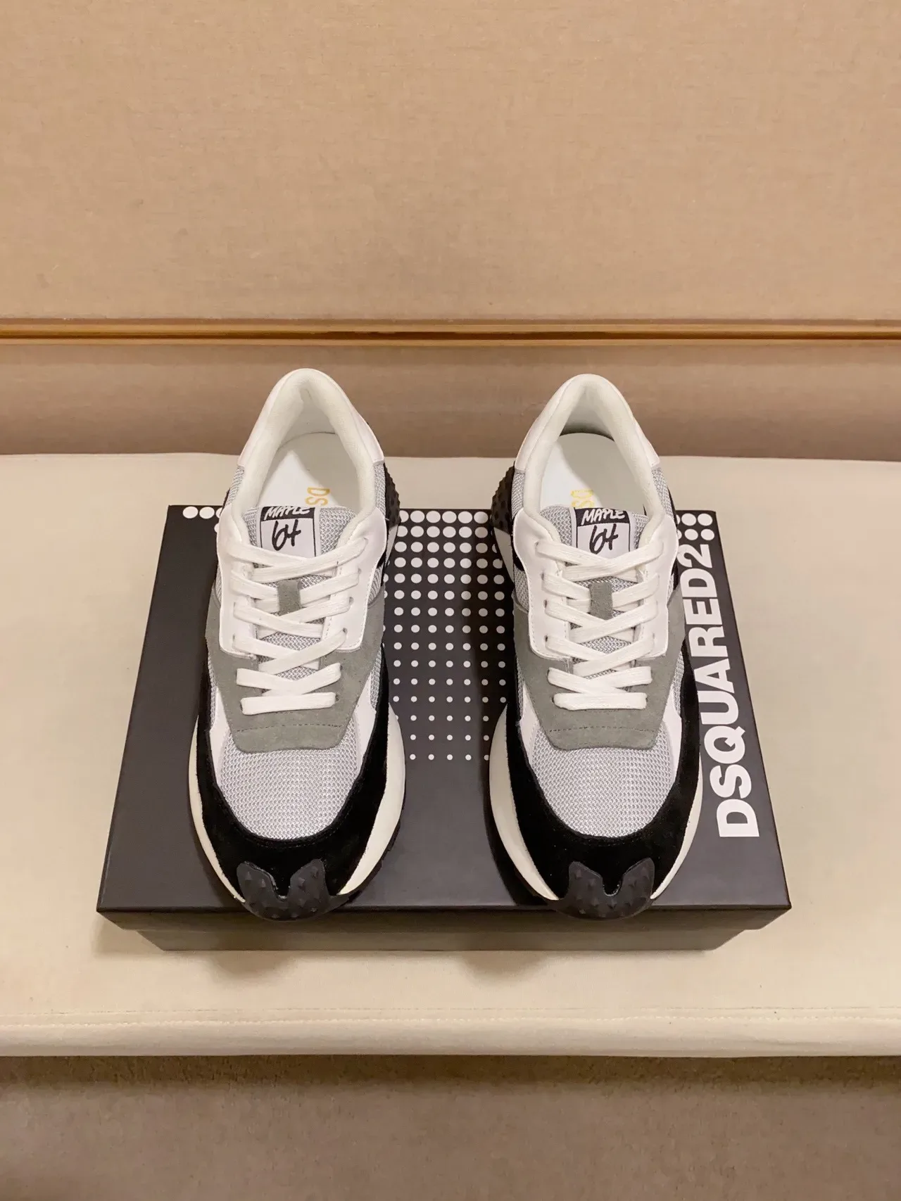 Dsquared2 ICON Sneakers Chunky Layered Noir Gris Blanc 5