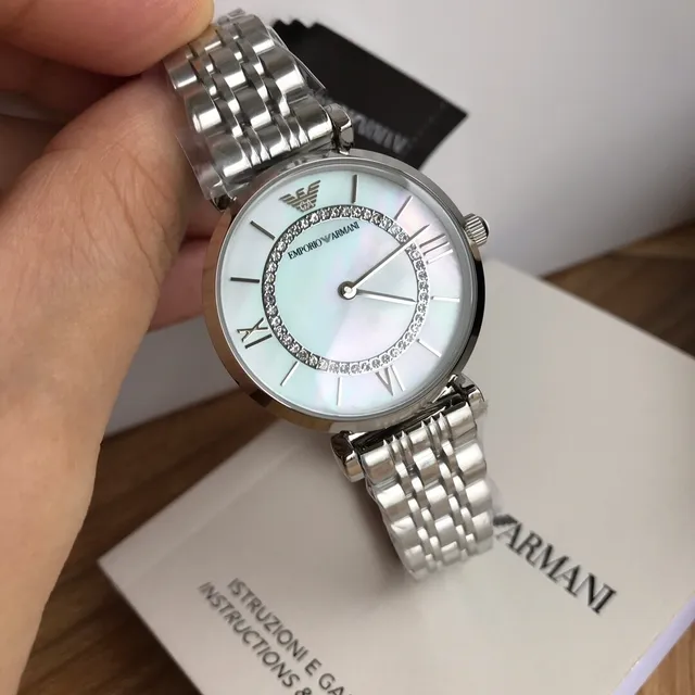 Emporio Armani Classic Argent Blanc Boîtier Rond Cadran Matière Perlière Quartz 5