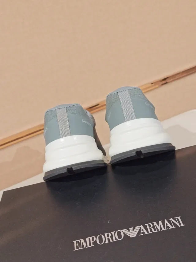 Emporio Armani رمادي أبيض نسيج شبكي علوة مصممة وسط مصمم حذاء أسلوب حياة 3