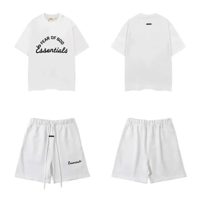 تيشيرت Fear of God Essentials ياقة دائرية قصة مريحة 3