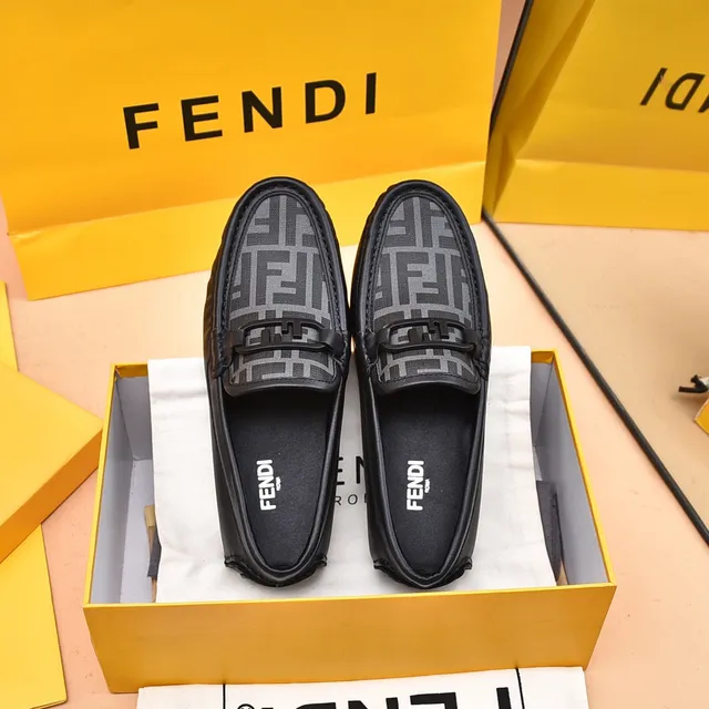 Fendi Bit Loafer Mocassins Pretos e Cinza Monogram 5