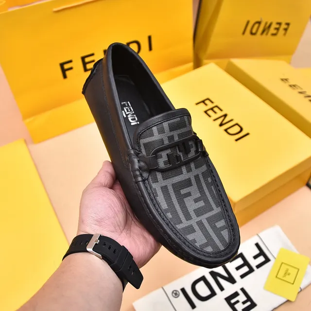 Fendi Bit Loafer Mocassins Pretos e Cinza Monogram 7