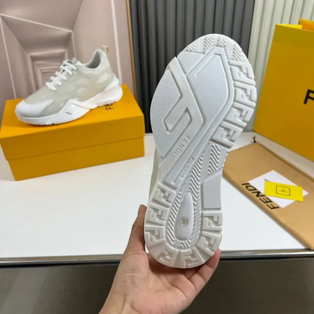Fendi Branco Bege Sculpted F-Cutout Midsole Translucido Oval-Mesh Upper Chunky Sneakers 3