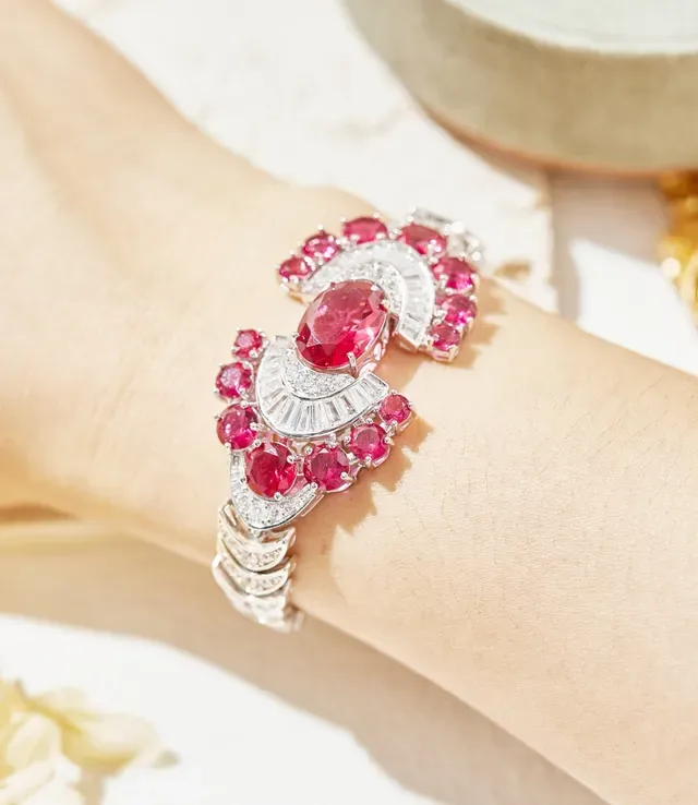 Art Deco Style Oval Ruby and Diamond Fan Motif Bracelet 4
