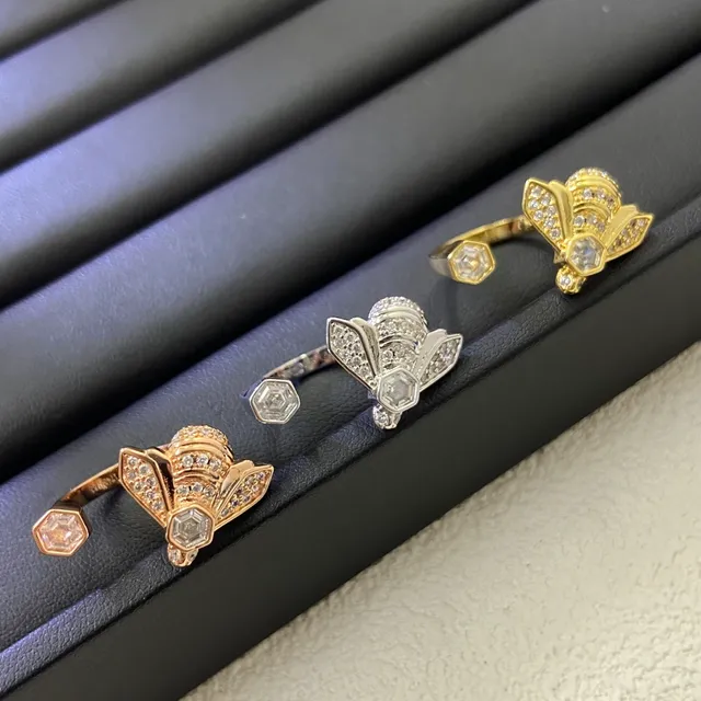 Bee-Shaped Pavé Crystal Stud Earrings 2