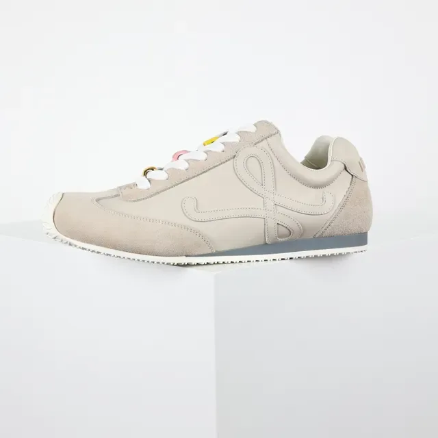 Beige Mixed-Material Retro Runner Lifestyle Sneakers 9