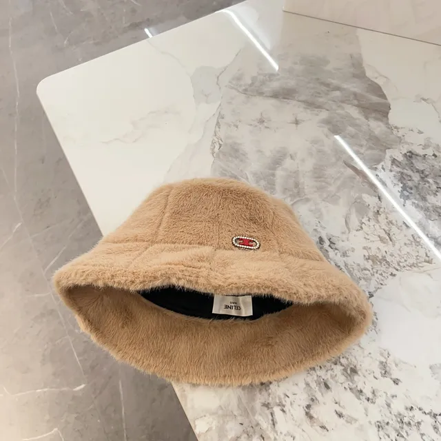 Beige Red Plush Faux Fur Quilted Panel Construction Bucket Hat 3