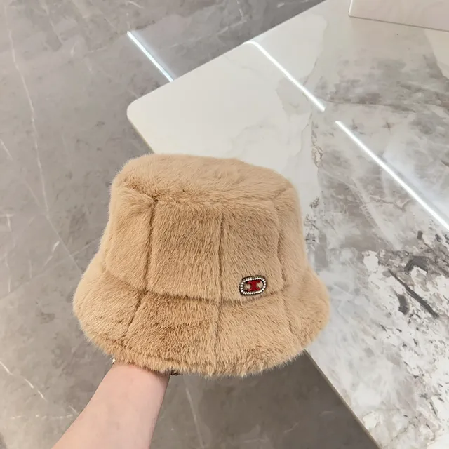 Beige Red Plush Faux Fur Quilted Panel Construction Bucket Hat 8
