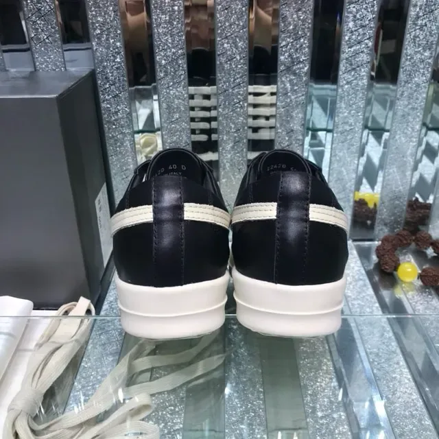 Black and Beige Two-Tone Panelled Leather Low-Top Sneakers 2