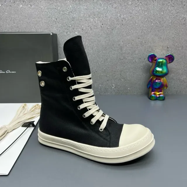 Black and Cream High-Top Canvas Lifestyle Sneakers 2