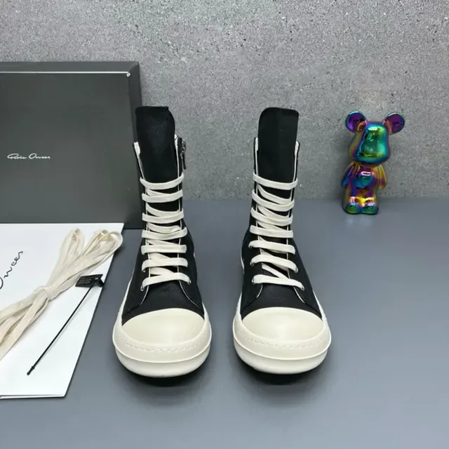 Black and Cream High-Top Canvas Lifestyle Sneakers 5
