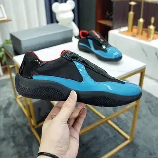 Zapatilla lifestyle sin cordones negro y cyan blue slip-on