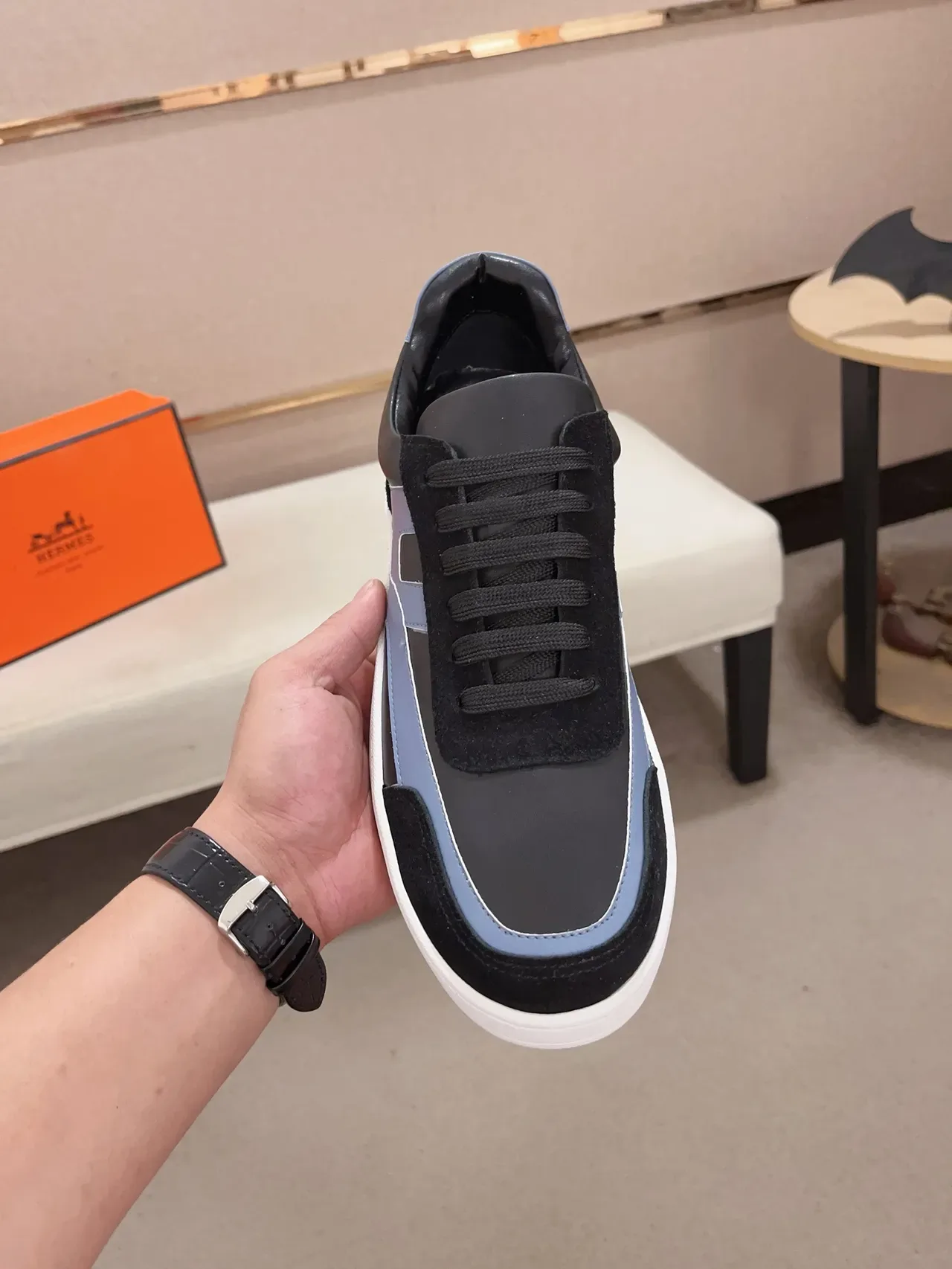 Black and Light Blue-Gray Panelled Lifestyle Sneaker 5