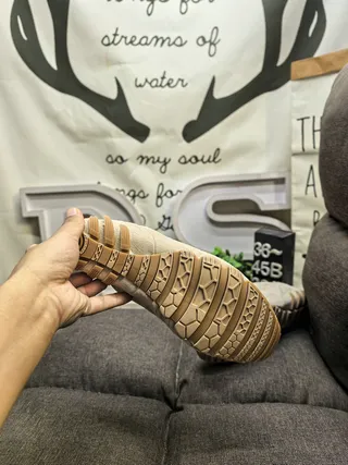 Black and Tan Low-Top Lace-Up Lifestyle Sneakers 14