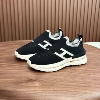 Zapatillas Lifestyle de Tejido Negro y Blanco Slip-On