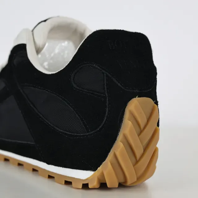 Black and White Suede Retro Runner Lifestyle Sneakers 4