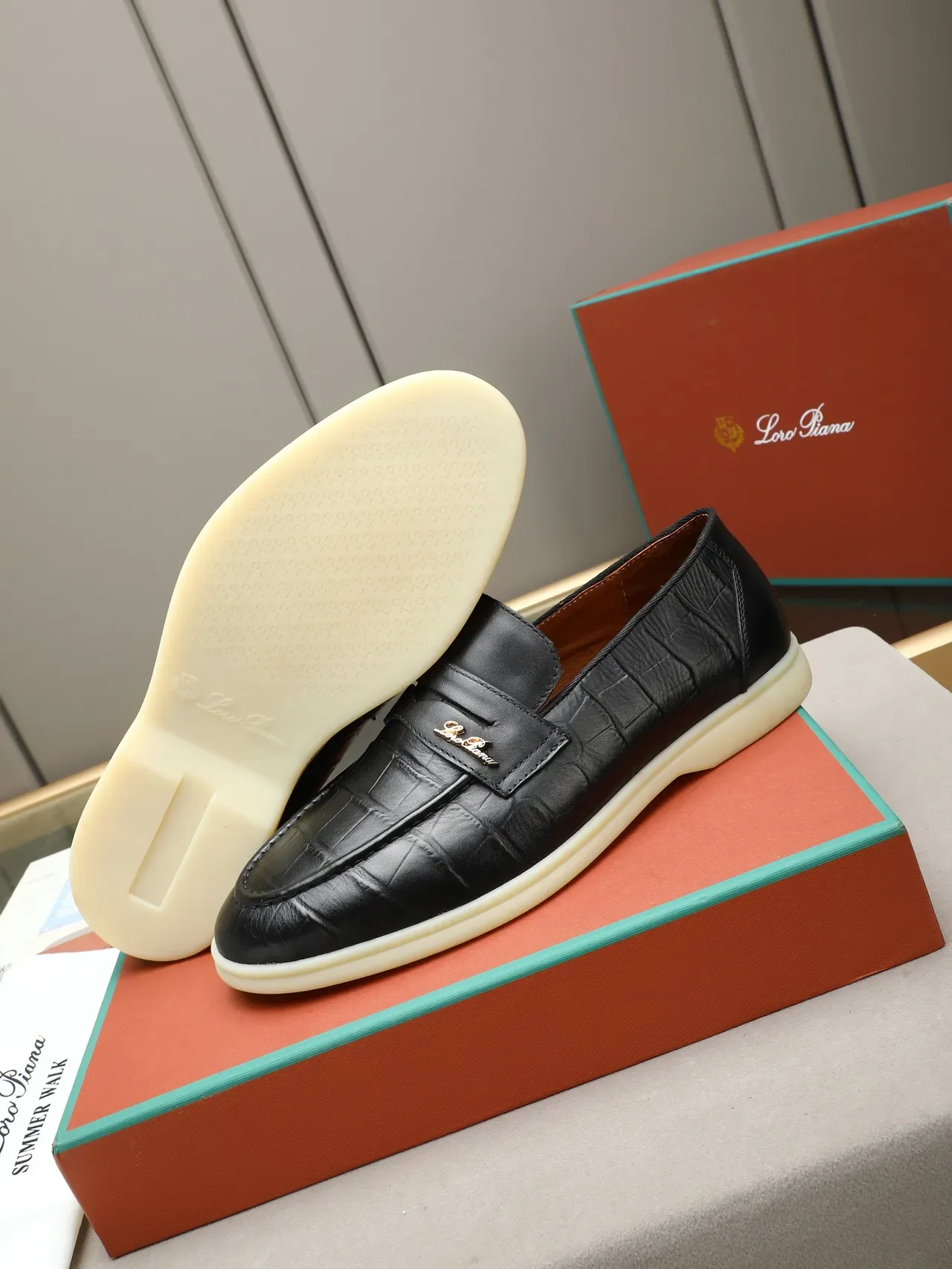 Black Beige Croc-Embossed Leather Metal Logo Strap Loafer 4
