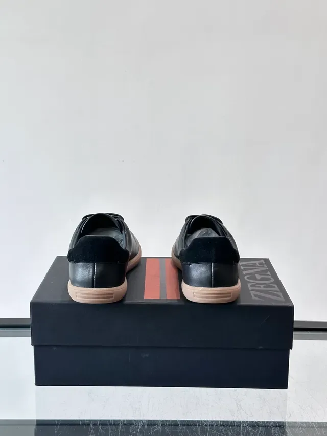 Black Beige Leather Upper Gum Rubber Sole Sneakers 3