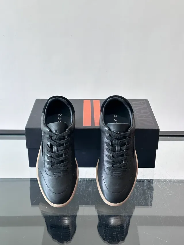 Black Beige Leather Upper Gum Rubber Sole Sneakers 4