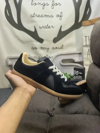 Black Beige Low-Top Leather Upper Sneakers 6