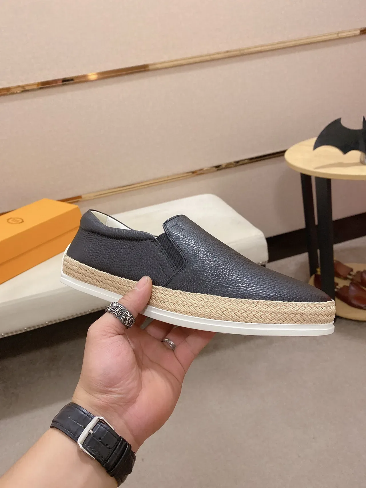 Sapatos de barco pretos bege couro granulado superior solado de juta trançada com banda 7