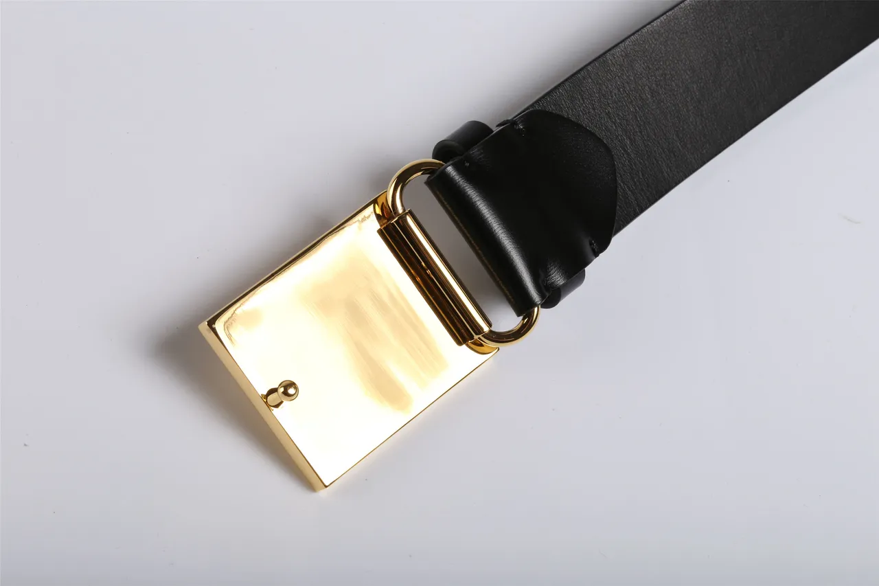Black Gold Smooth Strap Large Rectangular Buckle Leather Belt 2
