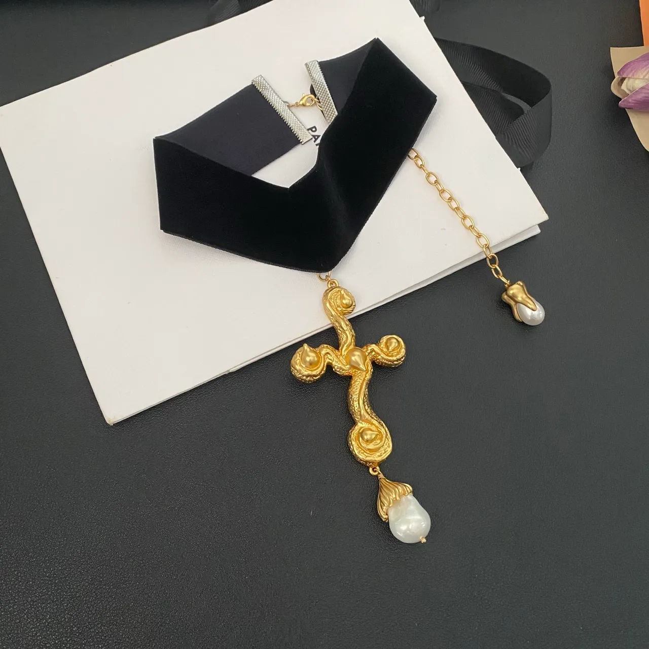 Black Gold Velvet Choker Ornate Cross Necklace 9
