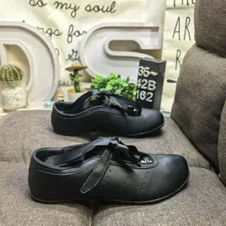 Black Leather-Like Upper Perforated Vamp Mary Jane Shoes
