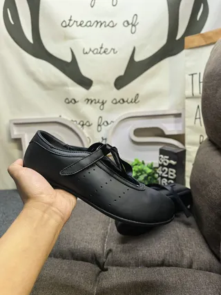 Black Leather-Like Upper Perforated Vamp Mary Jane Shoes 5