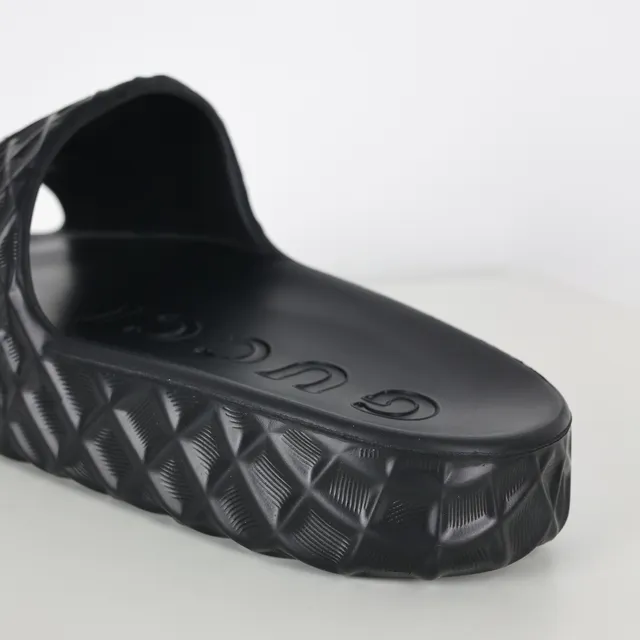 Black Molded Geometric Texture Slide Slippers 4