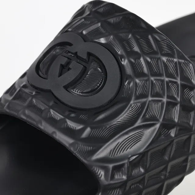 Black Molded Geometric Texture Slide Slippers 6