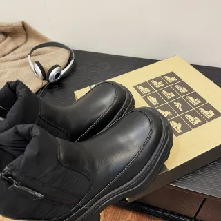 Black Platform Sole Elastic Side Panels Ankle Boots