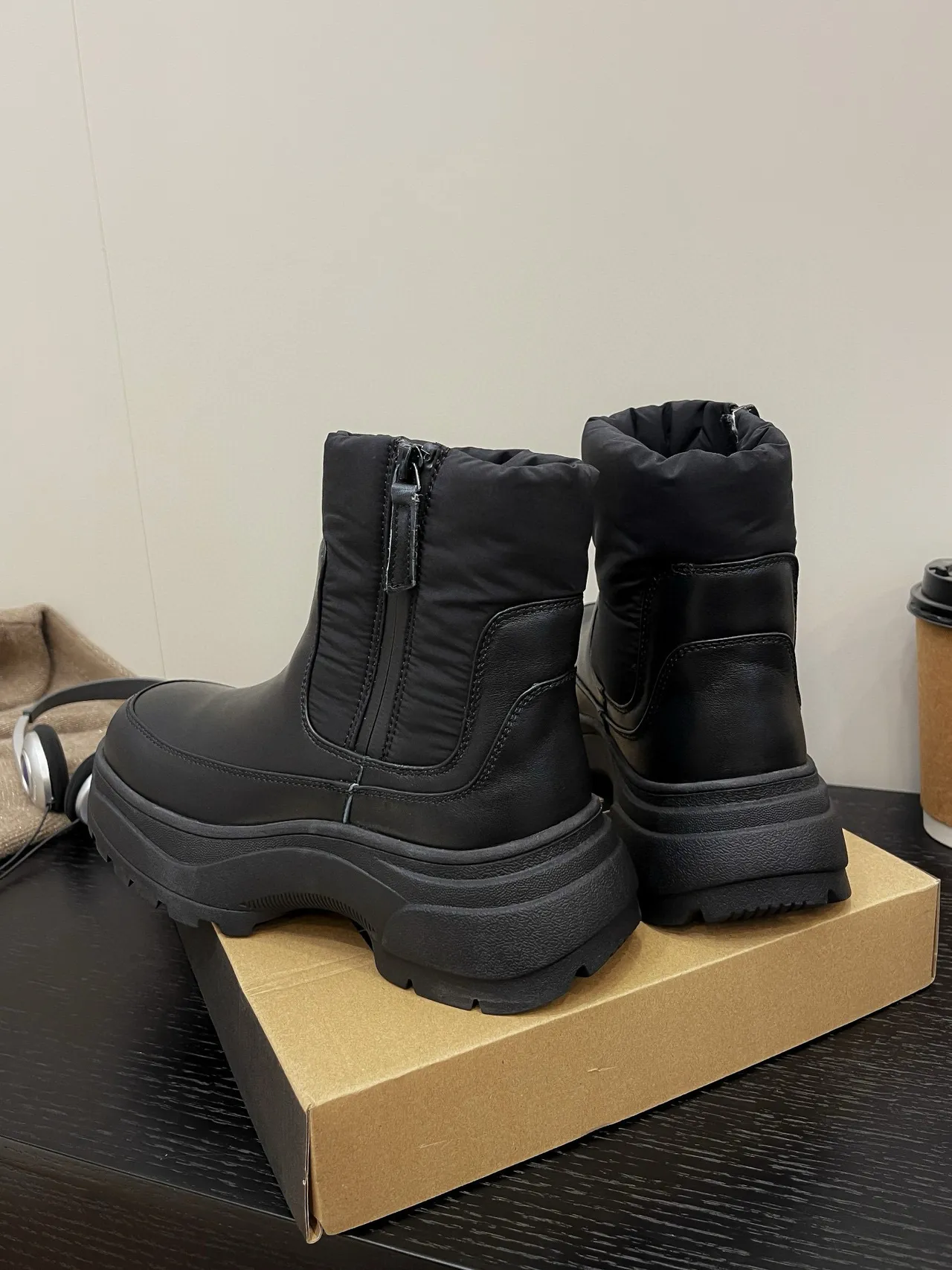 Black Platform Sole Elastic Side Panels Ankle Boots 3