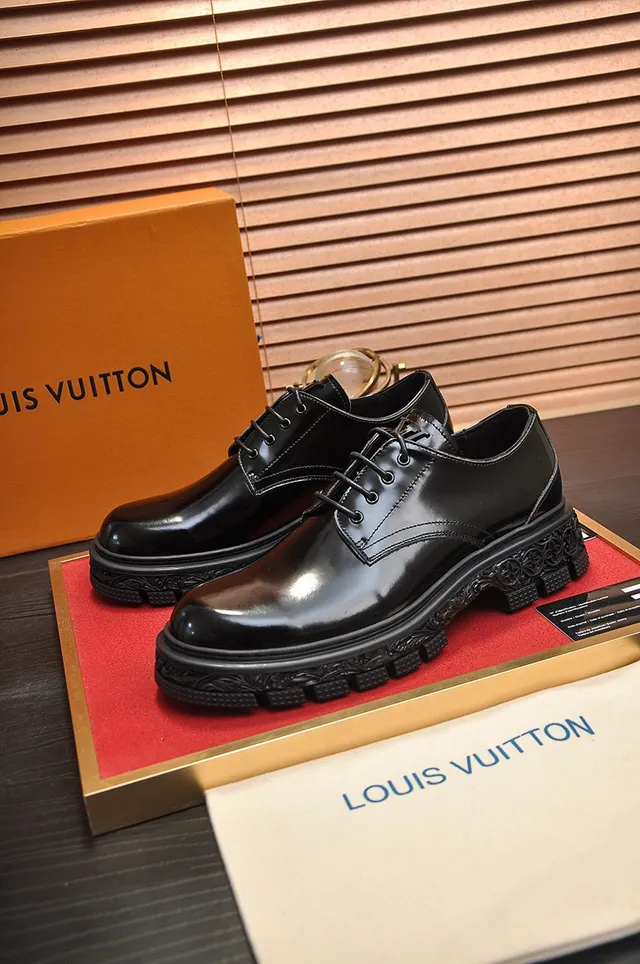 Black Polished Leather Closed-Lace Oxford Shoes 7