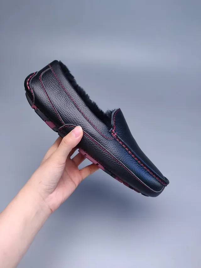 Black Red Pebbled Leather Contrast Stitching Loafer 7