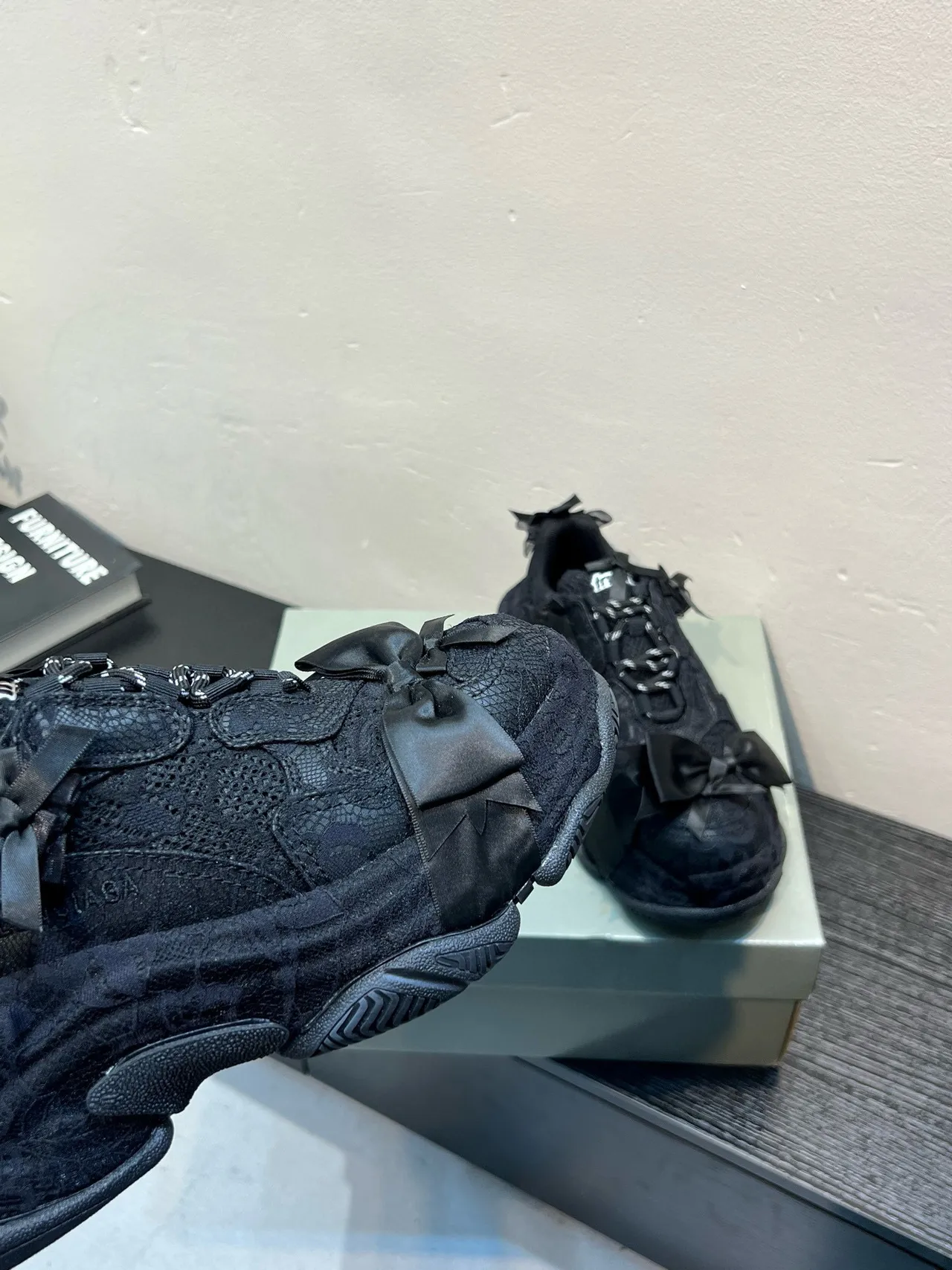 Black Silhouette Textured Mesh Upper Chunky Sneakers 8