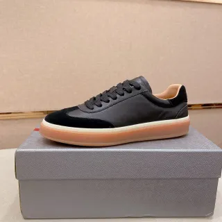 Sneaker Lifestyle com Painel de Camurça e Couro Preto