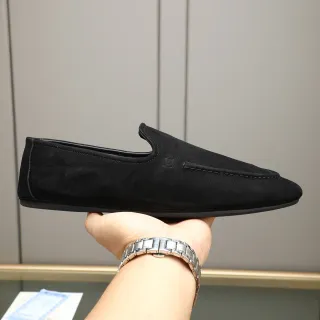 黑色麂皮尖头一脚蹬乐福鞋