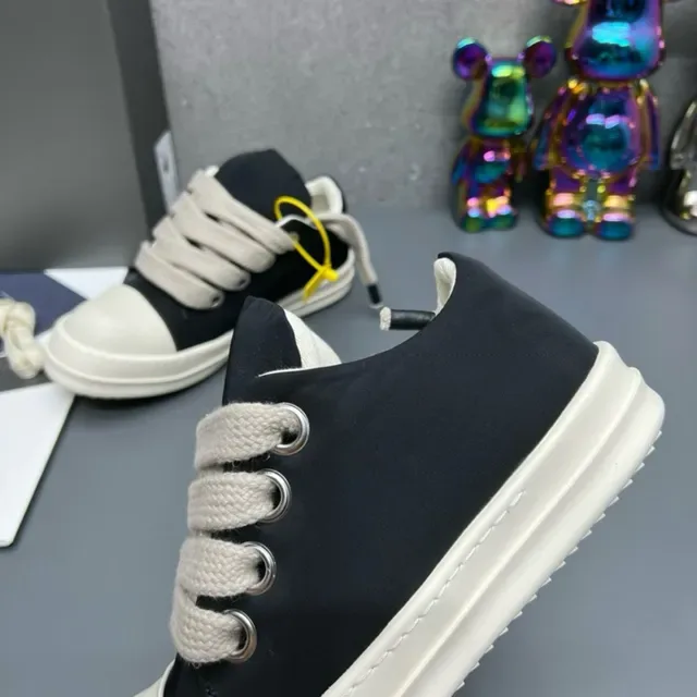 Black White Canvas Upper Oversized Flat Laces Lifestyle Sneakers 6