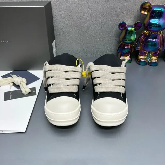 Black White Canvas Upper Oversized Flat Laces Lifestyle Sneakers 9