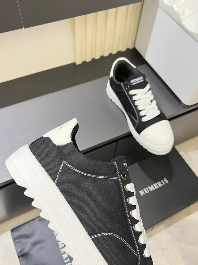 Black White Canvas Upper Rubber Toe Cap Sneakers 3