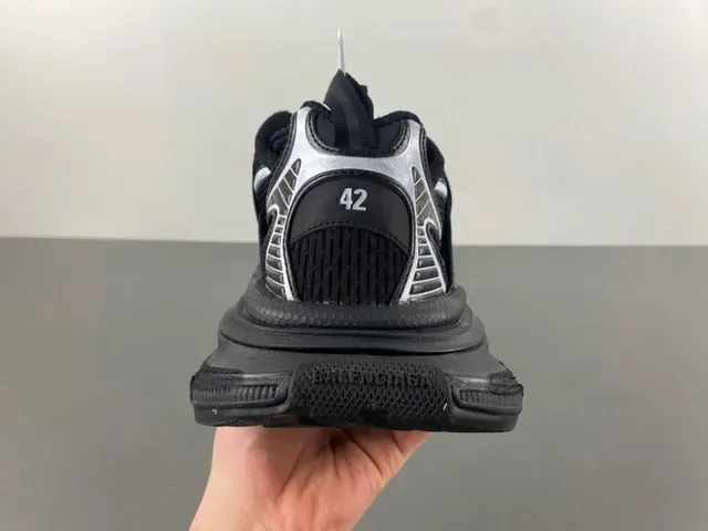 Black White Chunky Sole Mesh Upper Sneakers 4