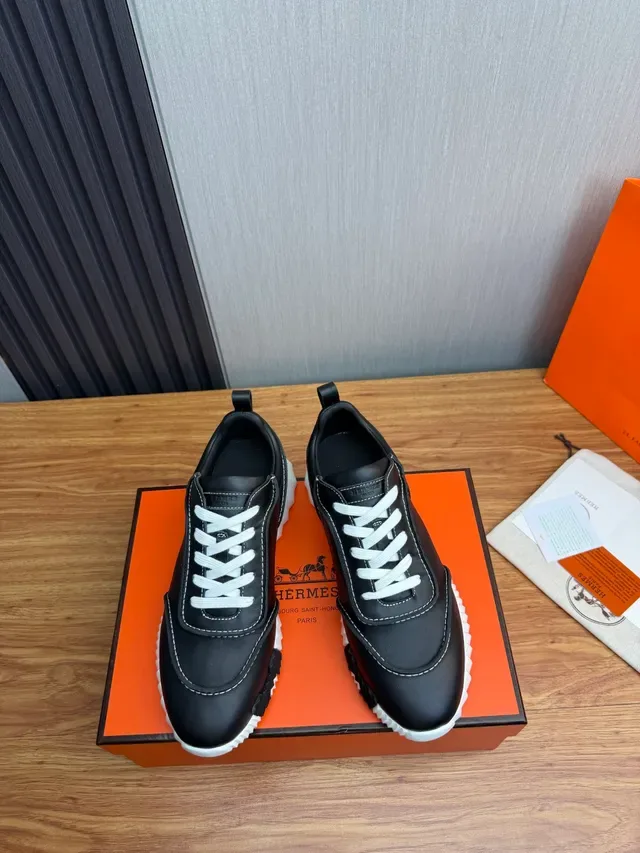 Black White Leather Upper Contrast Stitching Sneakers 5