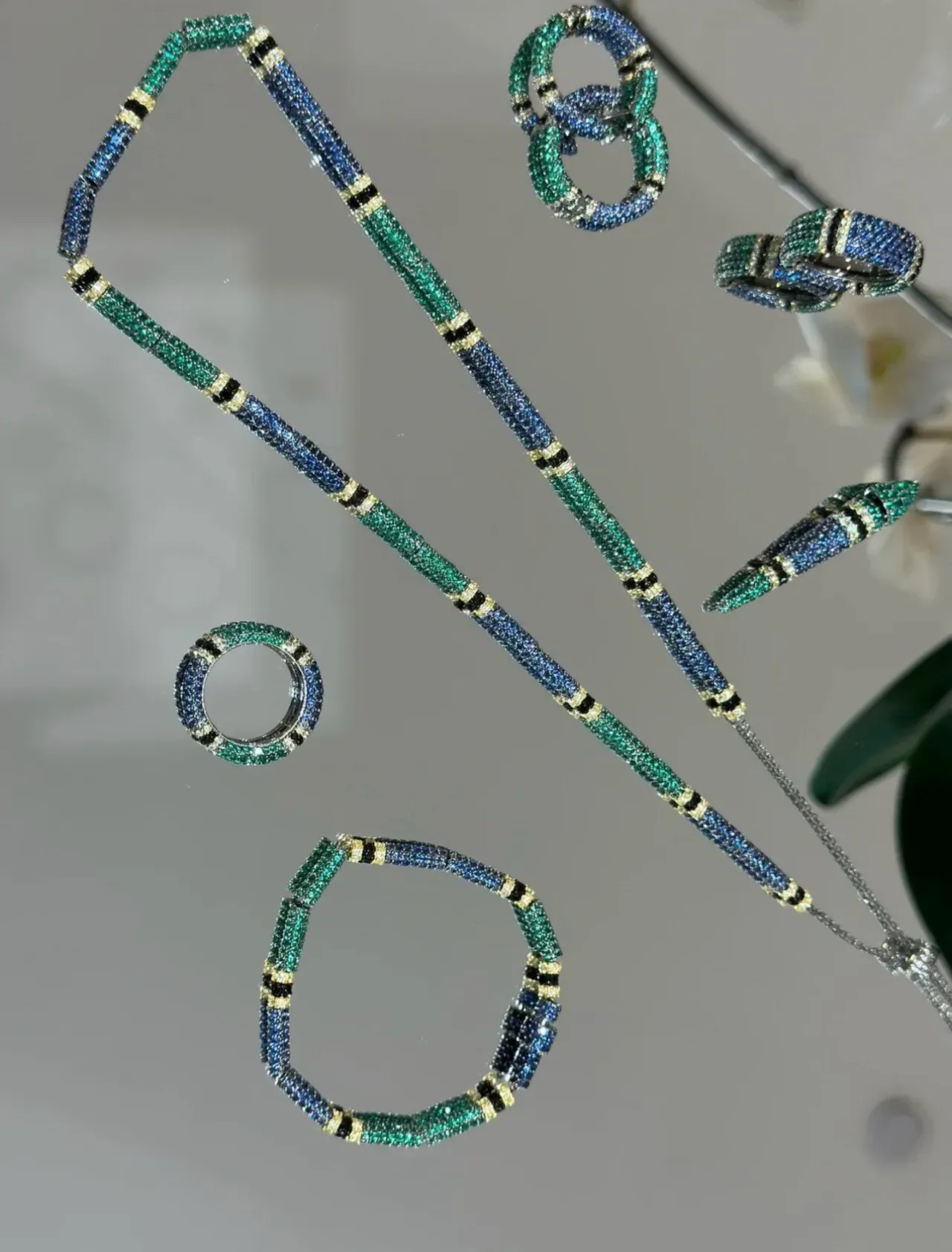 Blue Green Beaded Multi-Color Necklace 5