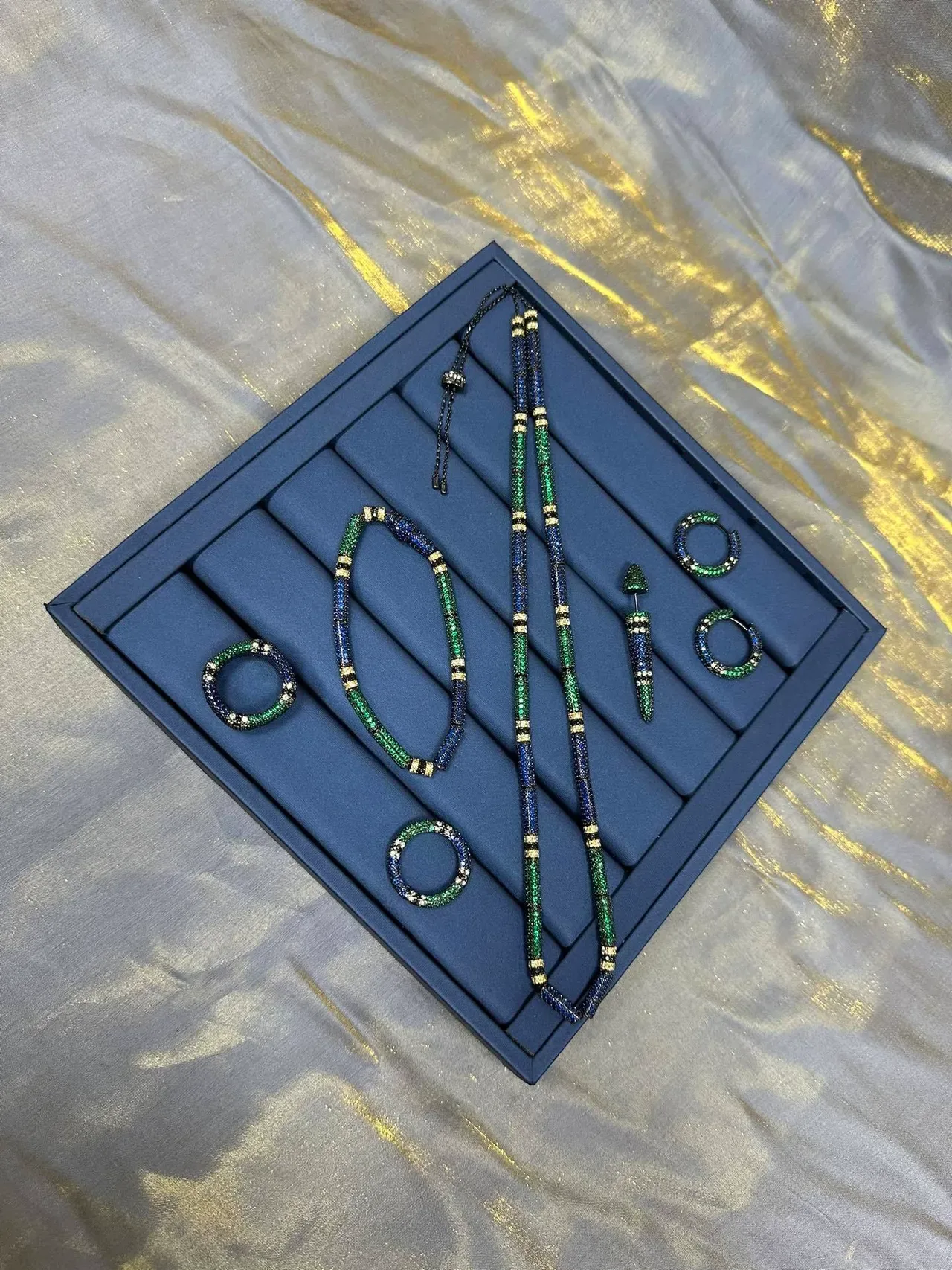 Blue Green Beaded Multi-Color Necklace 6