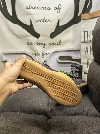 Brown Beige Laceless Dual Strap Closure Sneakers 4
