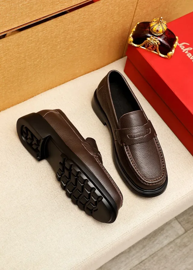 Brown Black Pebbled Leather Penny Strap Loafer 2