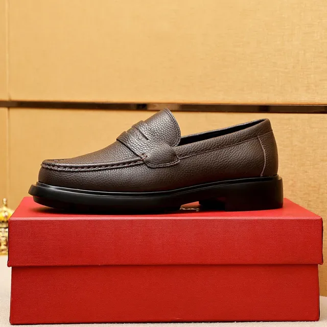 Brown Black Pebbled Leather Penny Strap Loafer 5