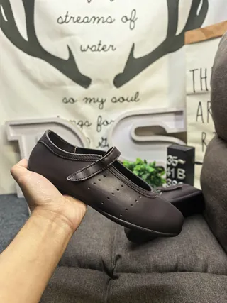 Brown Smooth Synthetic Upper Single Strap Mary Jane Shoes 5