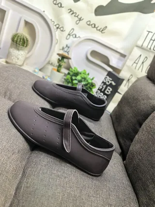 Brown Smooth Synthetic Upper Single Strap Mary Jane Shoes 7